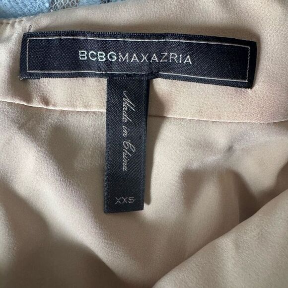 BCBGMAXAZRIA Blue Ruffle Lace Halter Dress - Picture 9 of 10